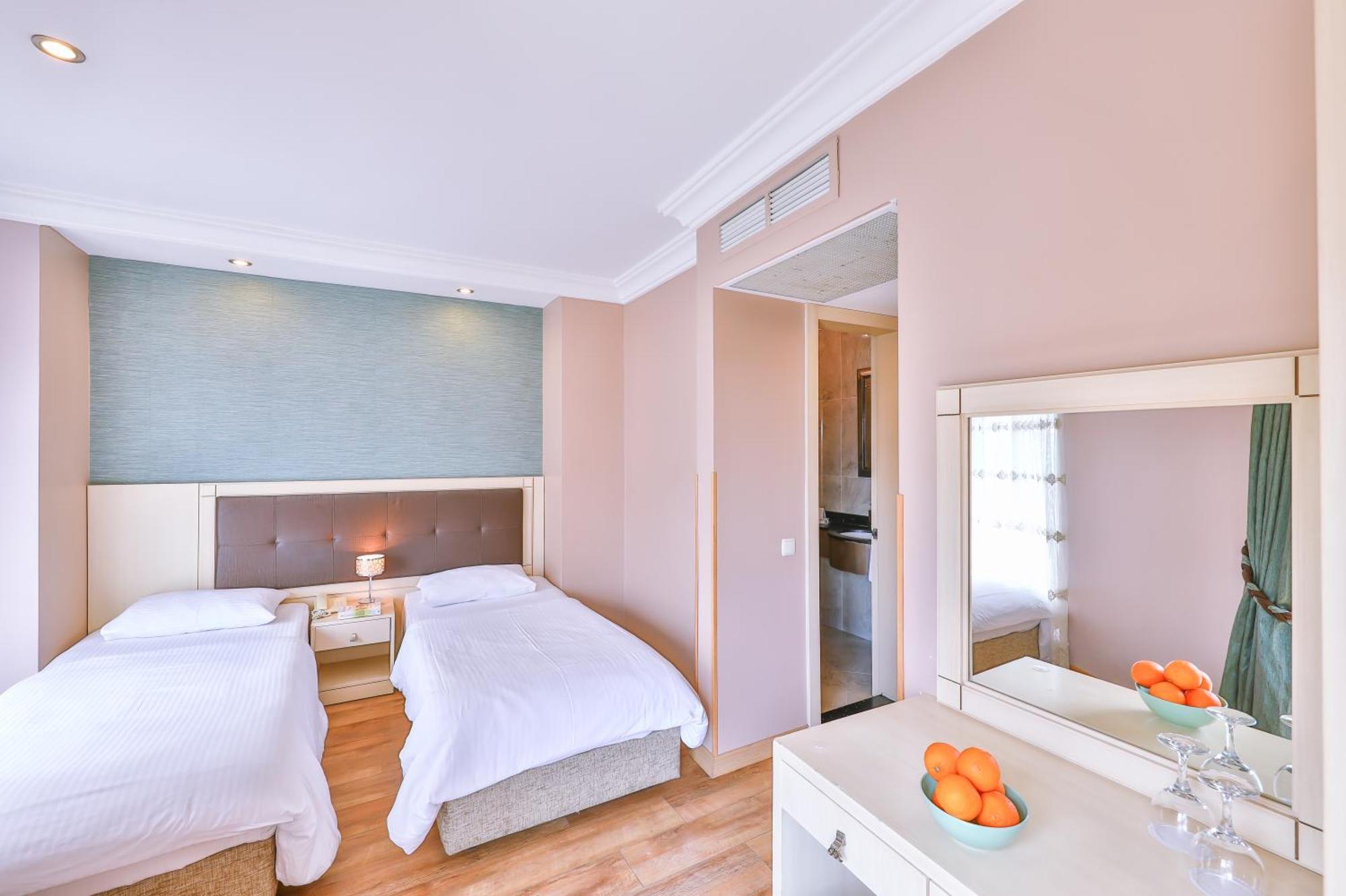 Buyukada Princess Hotel Адалар Экстерьер фото