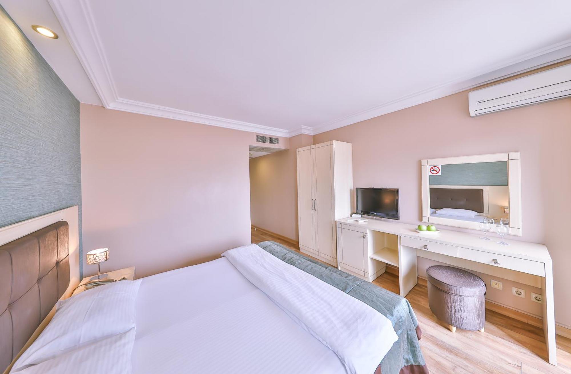 Buyukada Princess Hotel Адалар Экстерьер фото