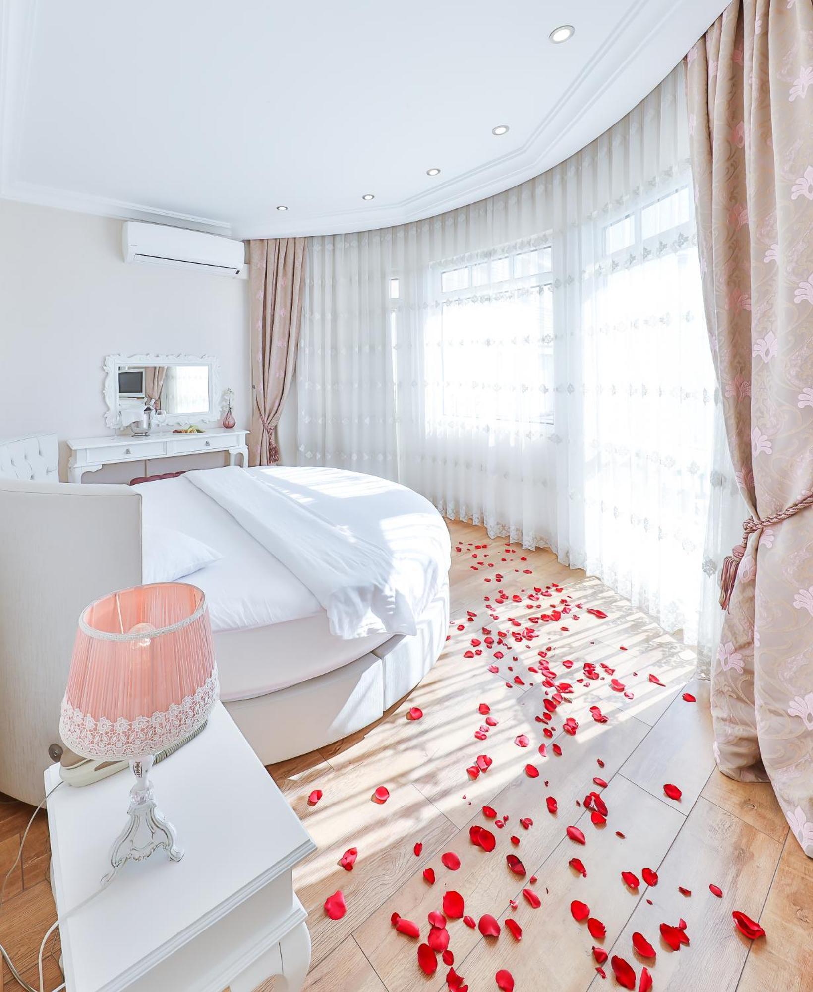 Buyukada Princess Hotel Адалар Экстерьер фото